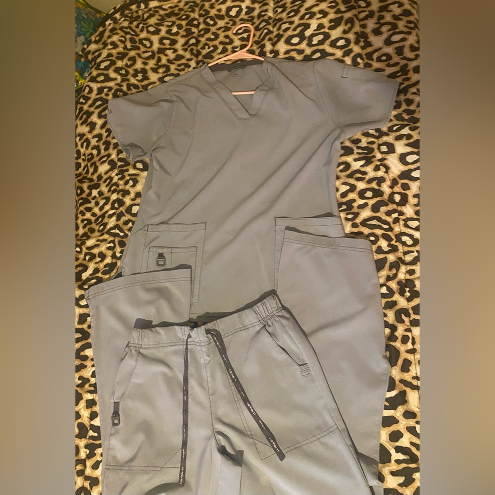 Light grey. Carhartt scrub set. Medium sized top. Regular small bottoms.